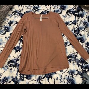 Lululemon pale pink long sleeve